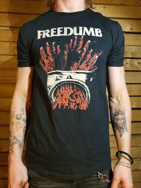 Freedumb - Grinder (t-shirt)